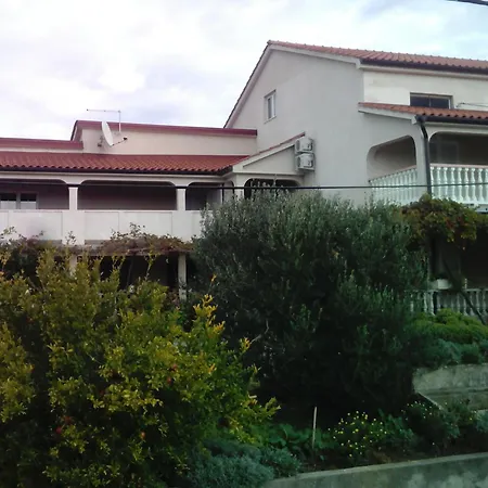 Lejlighed With Parking Space Lopar, Rab - 23736 *