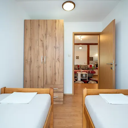 Appartement With Parking Space Lopar, Rab - 23736 *