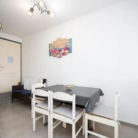 Appartement With Parking Space Lopar, Rab - 23736 *