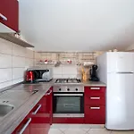 Apartamento With Parking Space Lopar, Rab - 23736
