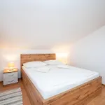 With Parking Space Lopar, Rab - 23736 Apartamento