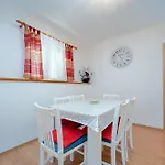 Apartamento With Parking Space Lopar, Rab - 23736 *
