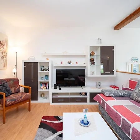 Lägenhet With Parking Space Lopar, Rab - 23736