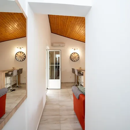 With Parking Space Lopar, Rab - 23736 לופאר