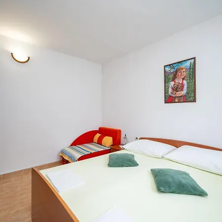 Lägenhet With Parking Space Lopar, Rab - 23736