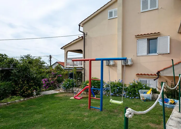 Apartamento With Parking Space Lopar, Rab - 23736 *